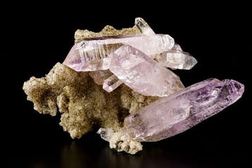 TOP - ENHYDRO AMETHYST op kwartsmatrix - van Piedra Parada -, Collections