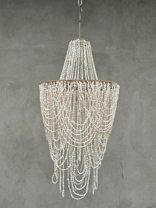 NO RESERVE PRICE - SL22 - Stunning Shell Chandelier -, Antiek en Kunst, Kunst | Designobjecten