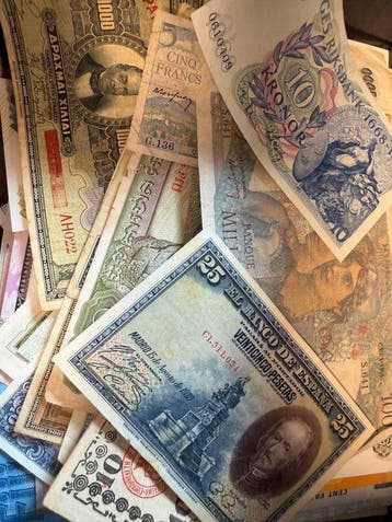 Monde. - 280 banknotes - various dates (Sans prix de, Timbres & Monnaies, Billets de banque | Europe | Billets non-euro