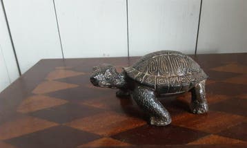 Figuur - P. Chenet - Schildpad - 13,5 cm - Brons