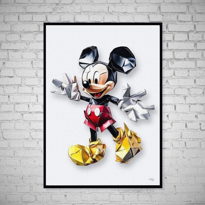 SKE - SET OF 2 - ORIGAMI MICKEY & PIKACHU, Antiek en Kunst, Kunst | Designobjecten