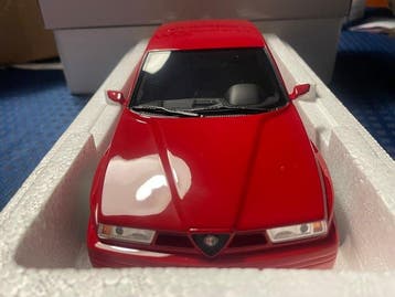Otto Mobile 1:18 - Modelauto - Alfa Romeo 155 GTA