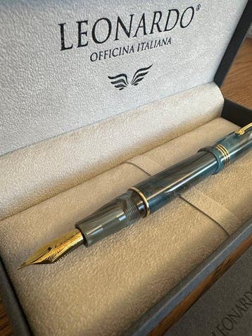 Momento Zero Magmatica - Leonardo Pens - Vulpen, Nieuw