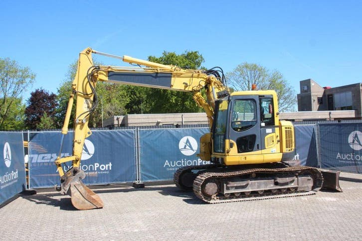Veiling: Rupsgraafmachine Komatsu PC138US-8 Diesel 68.4kW 20, Articles professionnels, Machines & Construction | Grues & Excavatrices