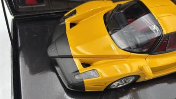 BBR 1:18 - Voiture miniature - Ferrari Enzo test Fiorano