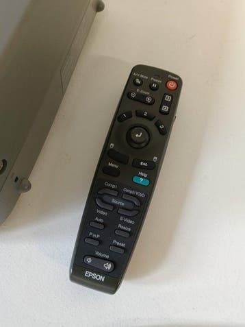 Epson EMP-810ug Vidéoprojecteur