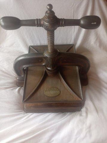 Presse de Notaire Fin XIX - Presse Antique