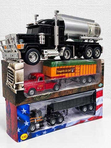 1:43 - Model vrachtwagen (3) - Lot de 3 camions miniatures