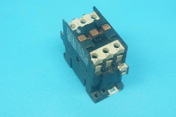 Moeller/Klockner Moeller 061261 DIL0AM (42V50Hz, 48V60Hz) 3, Bricolage & Construction, Ophalen of Verzenden