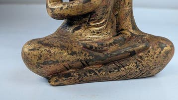 Lord Buddha zittend in de dhyana asana - Hout - Cambodja