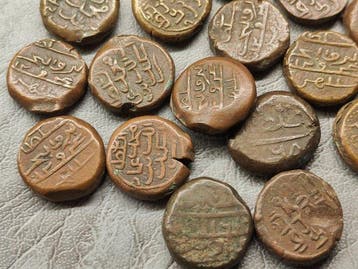 . Islamitische Rijk (middeleeuws), India Lot of 20 Coins., Postzegels en Munten