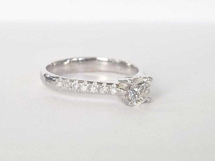 Bague de fiançailles - 18 carats Or blanc - 0.64ct. tw., Bijoux, Sacs & Beauté, Bijoux anciens