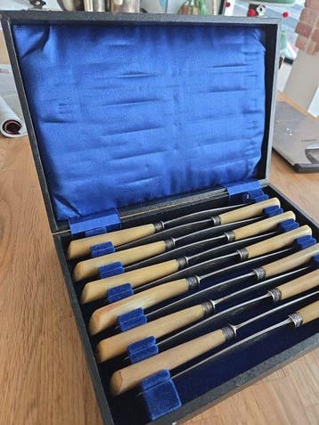 Jules Piault - Bestekset voor 12 personen (12) - Been,, Antiek en Kunst