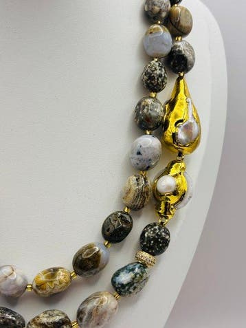 Ketting met Ocean Jasper van AAA-kwaliteit en Biwa-parels. -