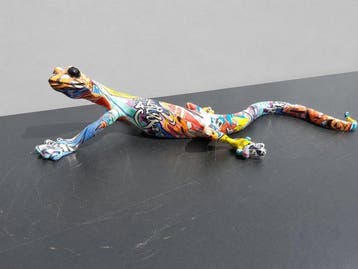 Statue, street Art salamander 58 cm long - 21 cm -