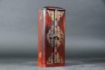 Vermiljoen Gelakt Zushi Boeddhistisch Altaarkast met, Antiek en Kunst