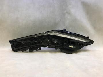 Nissan Ariya 2021 - LED DRL rechterzijde in goede staat, Verzenden, Gebruikt