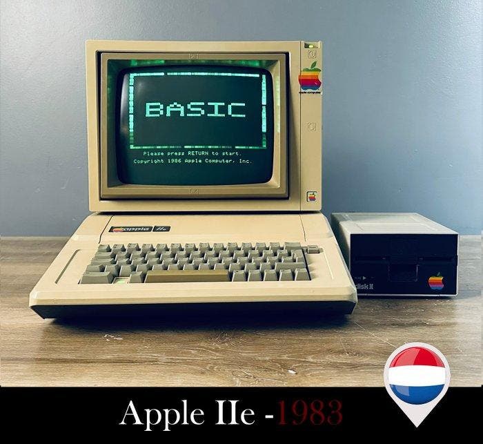 Apple IIe system -1983 - Computer (3) - In vervangende, Consoles de jeu & Jeux vidéo, Consoles de jeu | Accessoires Autre