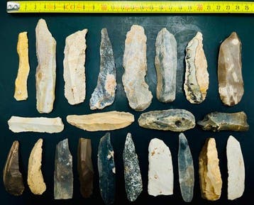 Paléolithique Silex Lames sur silex - 100 mm (Sans prix de