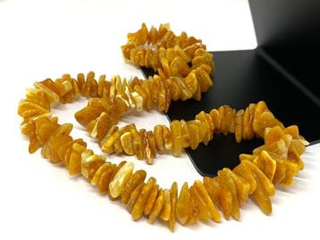 Vintage ketting 66 g - Natuurlijke eierdooierkleur,