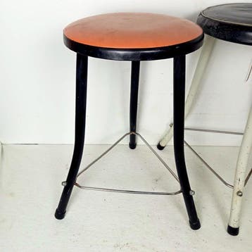 Brabantia - Kruk (2) - Gelakt en verchroomd staal met skai