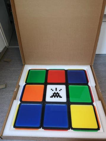 Invader (1969) - Invaded Cube (NVDR1-1), Antiek en Kunst