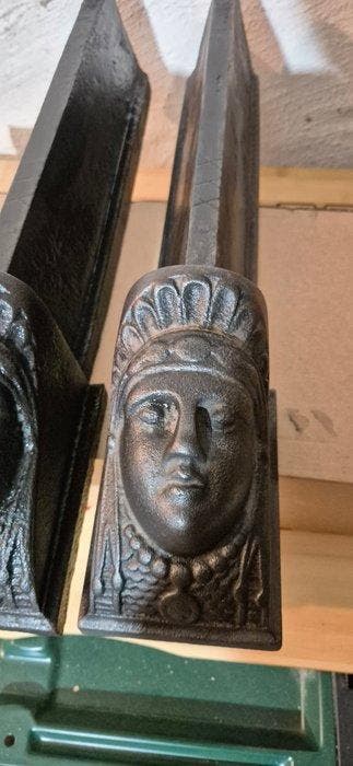 Vuurbok (2) - Gietijzer - Franse vuurbokken