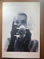 Bert Stern (1929–2013) - Marilyn Monroe Famous Nikon Camera, Antiquités & Art, Art | Objets design