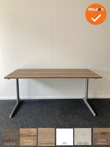 Ahrend 500 elektrischverstelbaar bureau - nieuw blad naar ke, Ophalen of Verzenden, Bureau