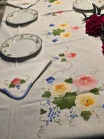 Tafelkleed (13) - 260 cm - 170 cm - Antieke decoraties