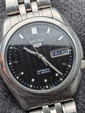 Seiko - 5 Shield Pattern Dial - Original Bracelet - Zonder