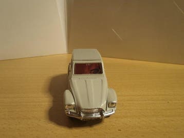 Dinky Toys 1:43 - Modelauto - Berline, Nieuw