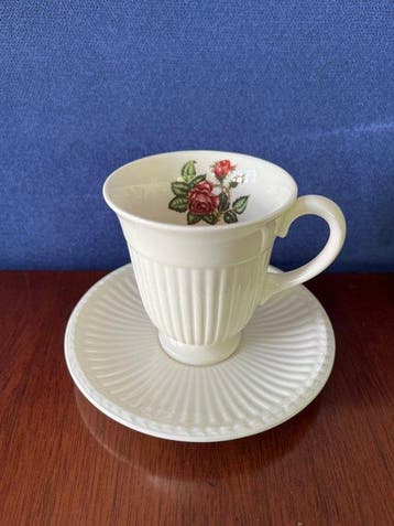 wedgwood - Wedgwood - Service de table (12) - Rose mousse -