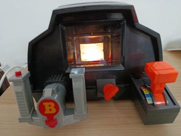 Blue Box Space Battle – Electronic Game with LCD Screen –