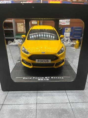 IXO 1:18 - Voiture miniature - Ford Focus ST Turnier 2015, Nieuw
