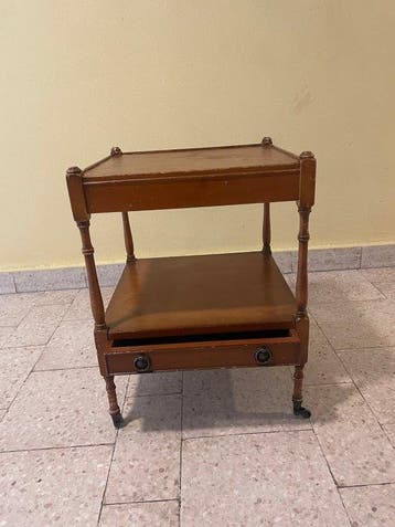 Bijzettafel - Walnoot, Antiek en Kunst