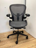 Herman Miller Aeron Remastered, Maat C, Full Option, Verzenden, Zo goed als nieuw, Zwart, Bureaustoel
