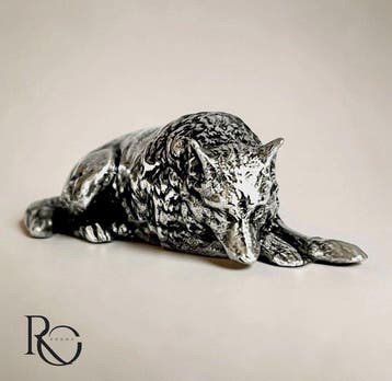 Figurine - Liggende wolf - Argent 925, Antiek en Kunst