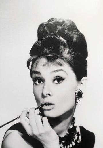 Audrey Hepburn - Breakfast at Tiffanys - (60,5x90cm)