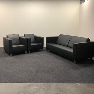 Bert Plantagie complete zithoek, 2,5 zitsbank + 2x fauteuil,, Huis en Inrichting, Gebruikt, Zwart, Eén