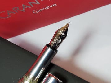 Caran dAche - Varius Ivanhoe - Stylo à plume, Verzamelen, Nieuw
