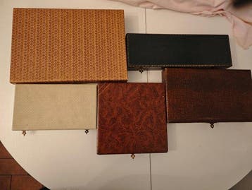 Lotto di Posate Vintage: Collezione Eclettica in 5 Scatole
