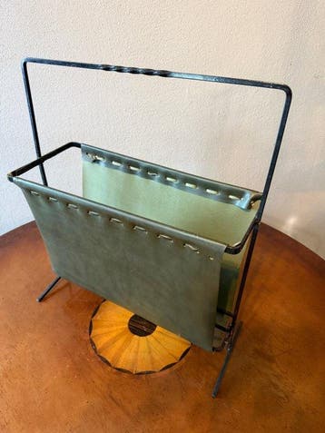 Porte-revues - Acier, Cuir