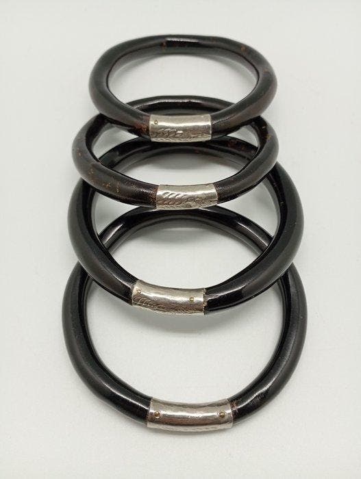 Bracelet - Philippines corail noir vintage, Antiquités & Art, Art | Art non-occidental