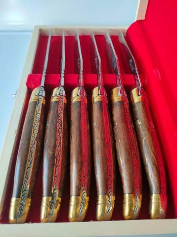 Laguiole - Couteau de table - Bougna - Acier Inoxydable Bois, Antiek en Kunst