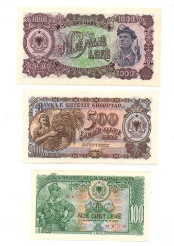 Albanië. - 10 banconote - con numeri consecutivi - various