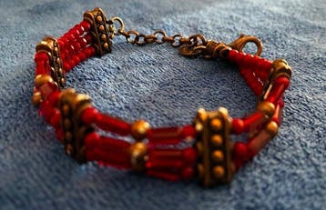 Themacollectie - Armband, Ketting, Oorbellen - nessun brand, Antiek en Kunst