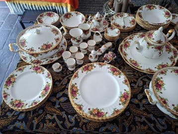 Royal Albert - Service de table (60) - Old Country Roses -, Antiek en Kunst