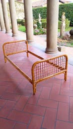 Bed - Bamboe - Bed gemaakt van canna di Manao en riet uit de