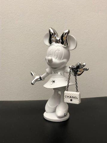 GF Exclusives - Chanel x Minnie Mouse